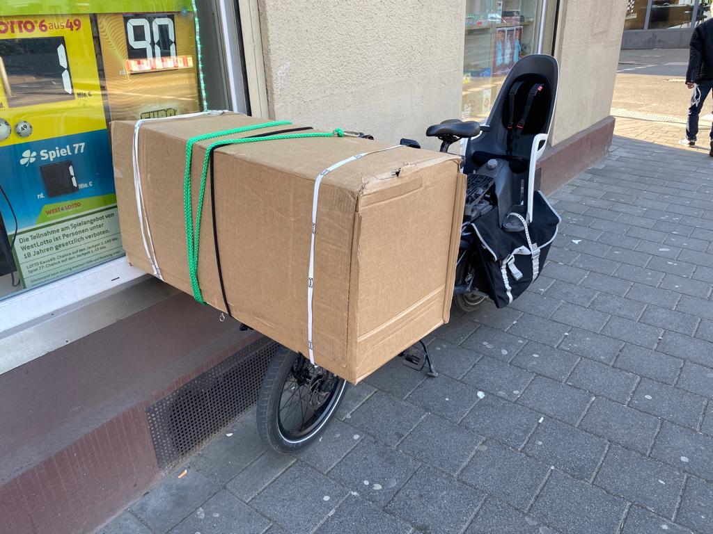 TERN GSD transportiert einen Herd